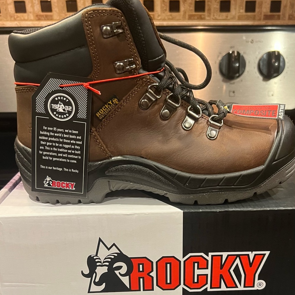 Woman work boots - Picture 3 of 6